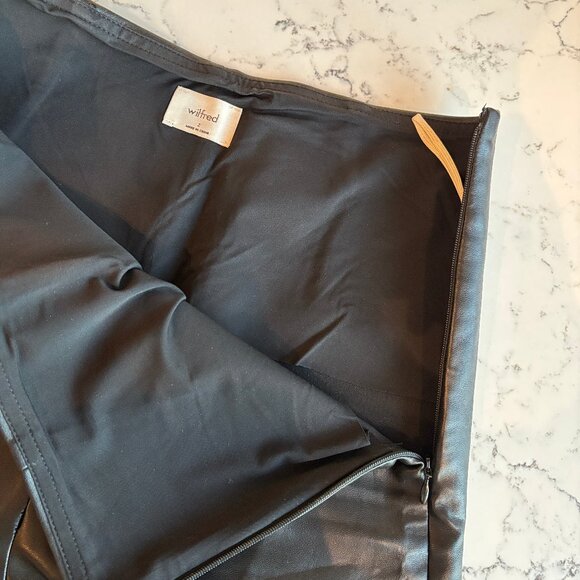 Women's Black Leather Pants - Picture 9 of 11